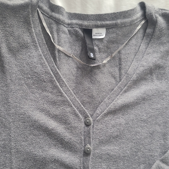 H&M Cardigan - Picture 3 of 3